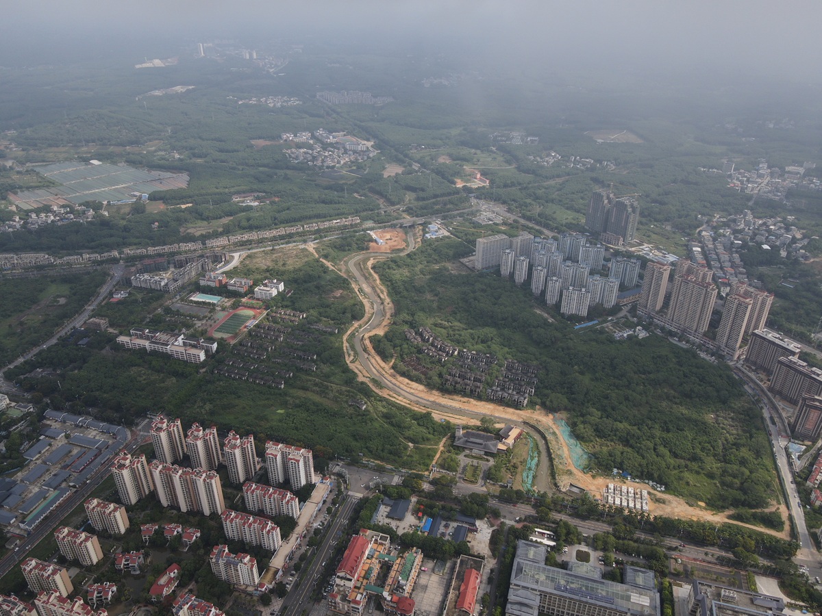 海南儋州东坡雅居置业有限公司B-03-08等六宗地块公开招商