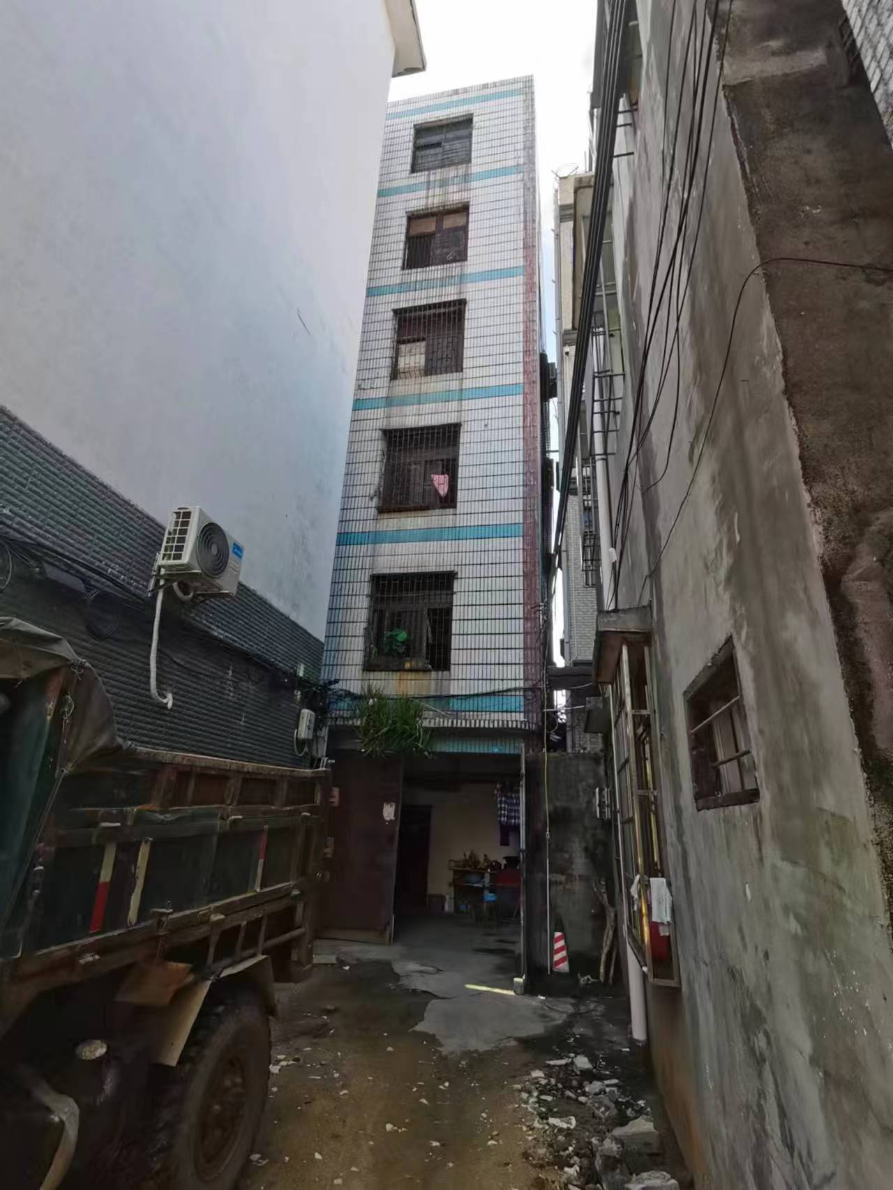 海口市河口路284号房产再次挂牌转让